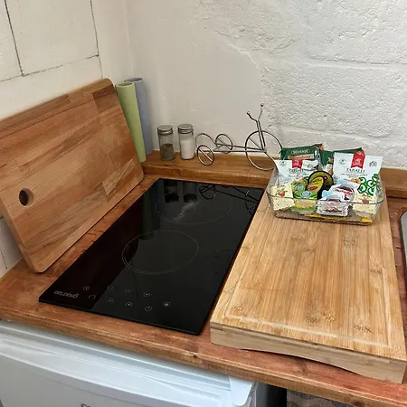 아파트 A Chese De Menople By Sthey *